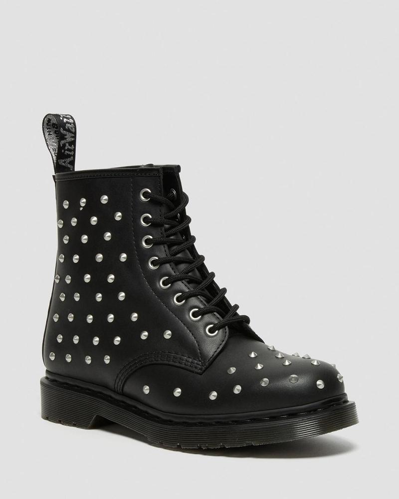 Men\'s Dr Martens 1460 Stud Wanama Leather Lace Up Boots Black | AU 537CTV